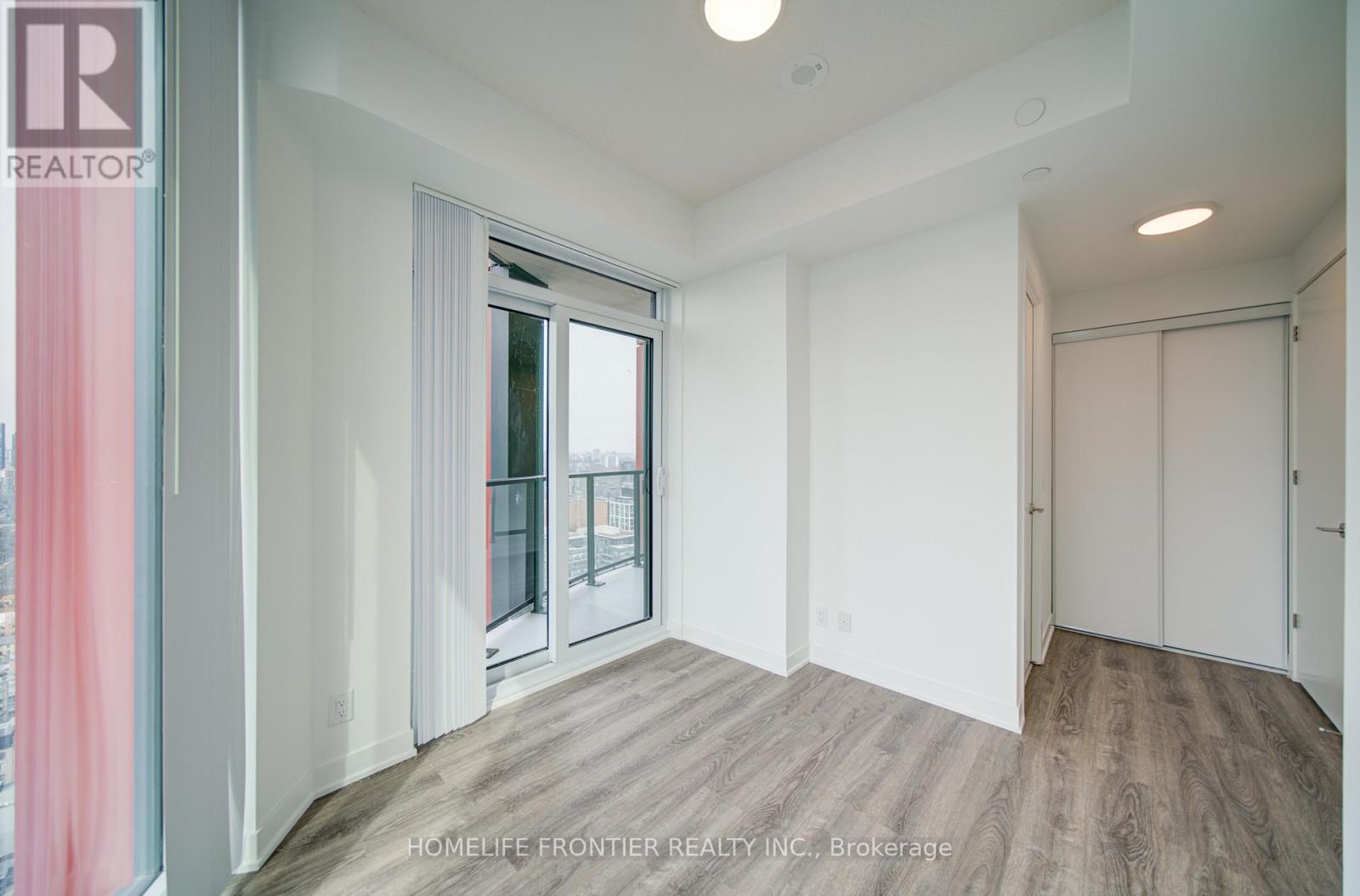4212 - 180 Front Street N, Toronto, Ontario  M5A 0A9 - Photo 19 - C12943992