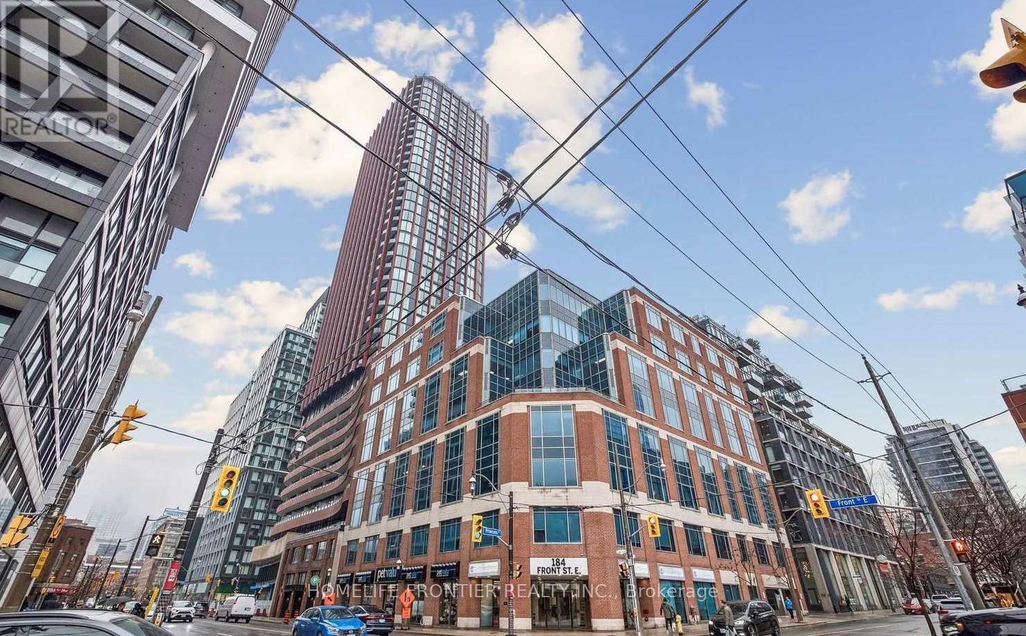 4212 - 180 Front Street N, Toronto, Ontario  M5A 0A9 - Photo 2 - C12943992