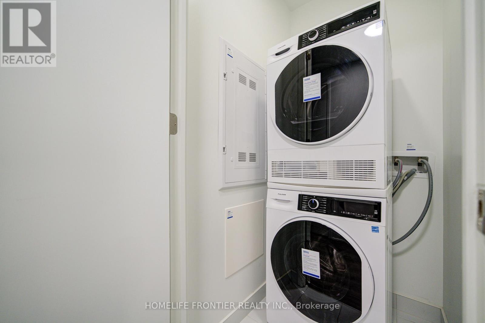 4212 - 180 Front Street N, Toronto, Ontario  M5A 0A9 - Photo 27 - C12943992