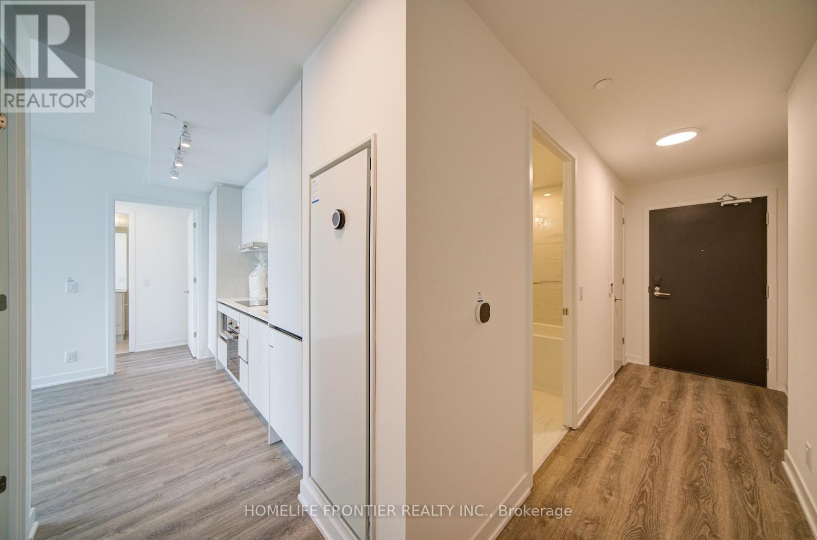 4212 - 180 Front Street N, Toronto, Ontario  M5A 0A9 - Photo 7 - C12943992