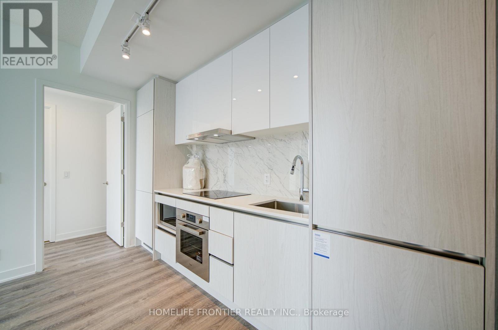 4212 - 180 Front Street N, Toronto, Ontario  M5A 0A9 - Photo 9 - C12943992