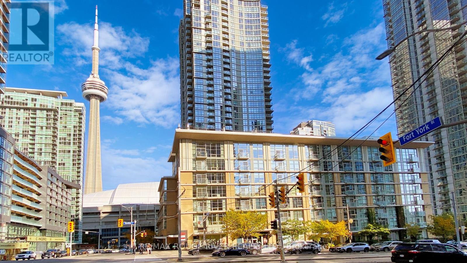 M03 - 9 SPADINA AVENUE, Toronto, Ontario