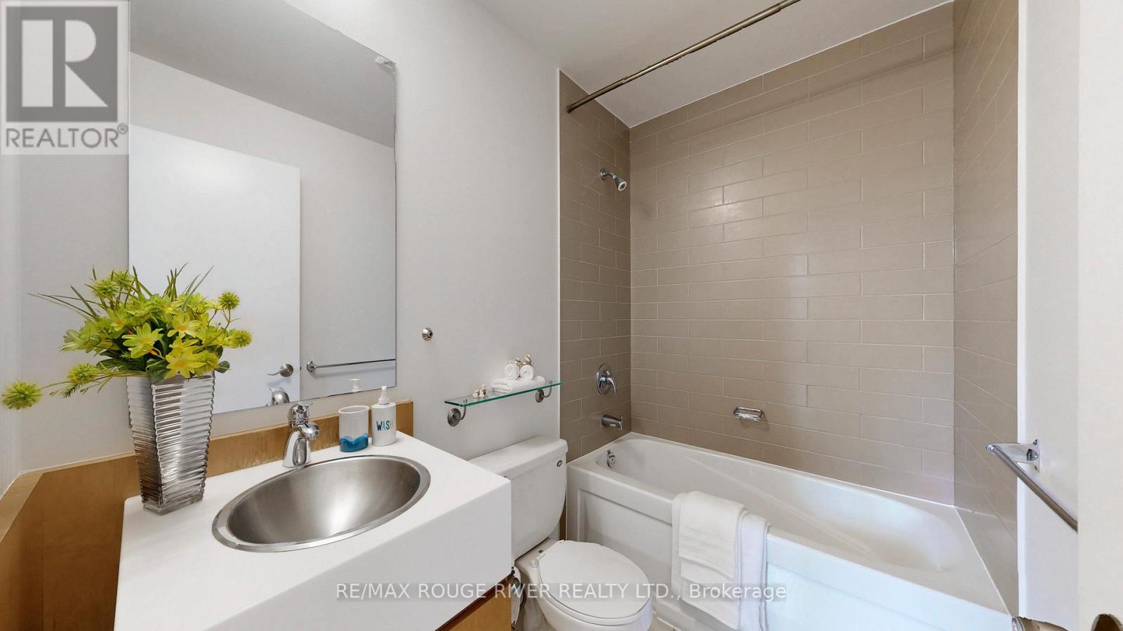 M03 - 9 Spadina Avenue, Toronto, Ontario  M5V 3V5 - Photo 21 - C12944000