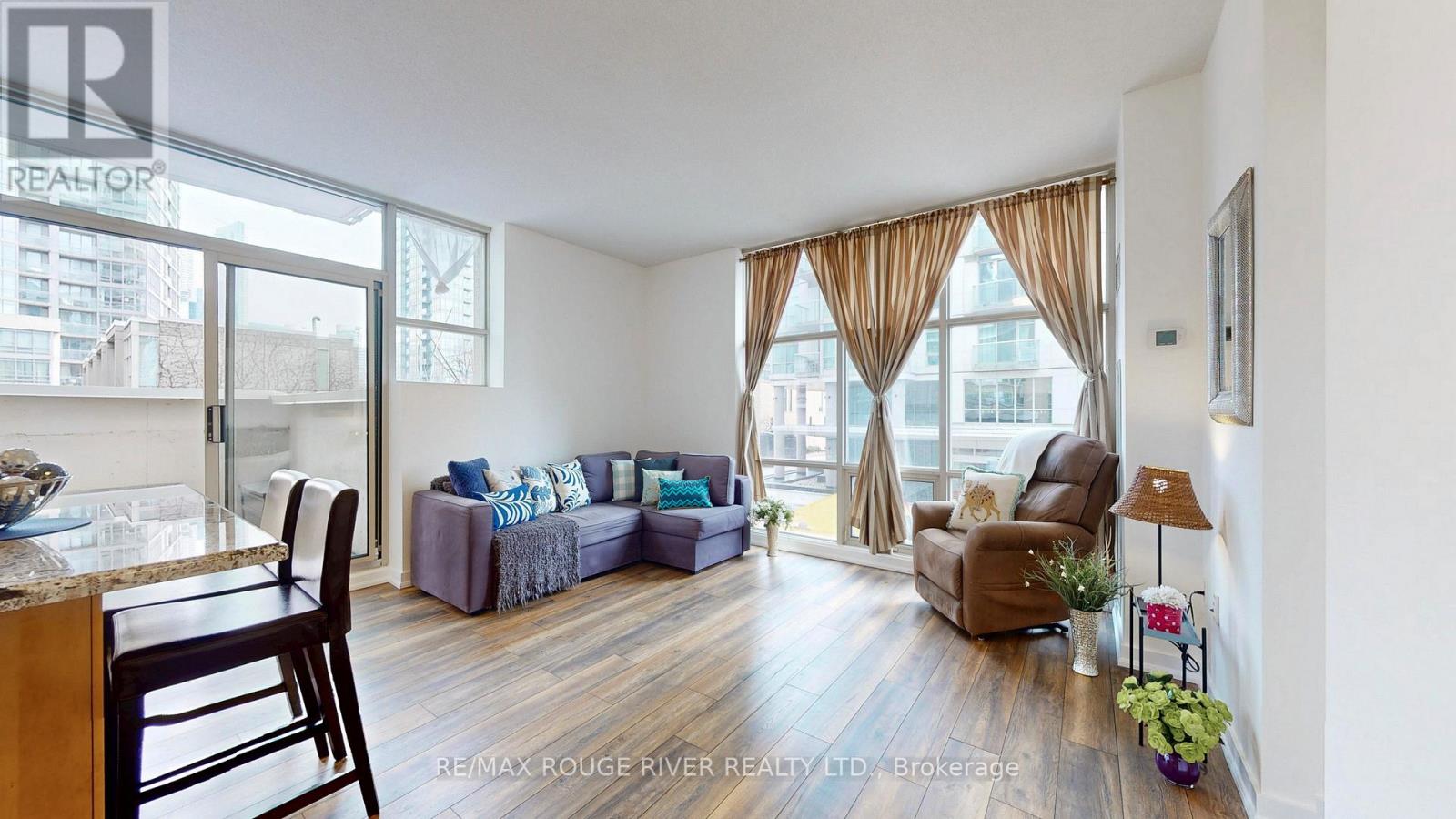 M03 - 9 Spadina Avenue, Toronto, Ontario  M5V 3V5 - Photo 8 - C12944000