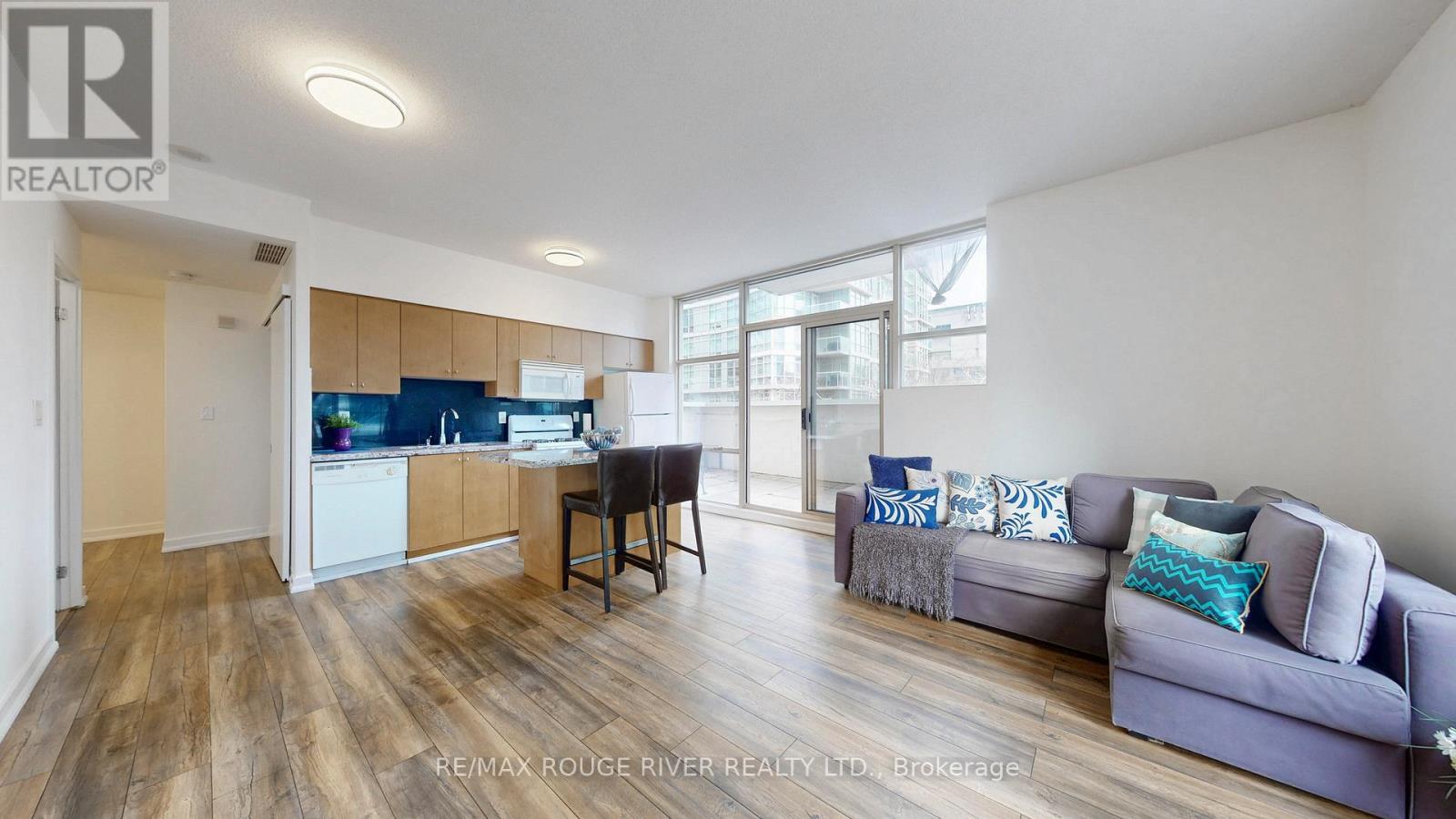 M03 - 9 Spadina Avenue, Toronto, Ontario  M5V 3V5 - Photo 9 - C12944000