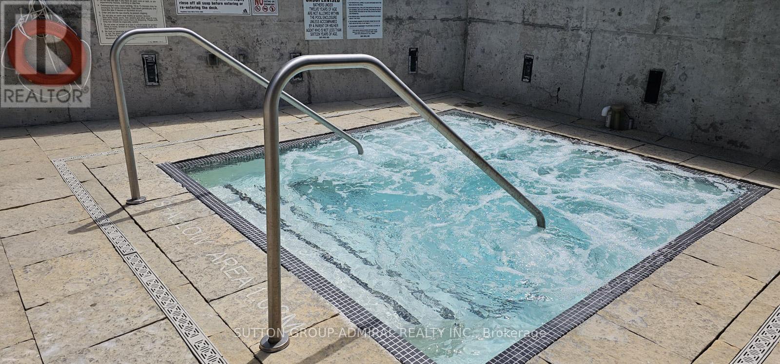 315 - 75 Queens Wharf Road, Toronto, Ontario  M5V 0J8 - Photo 24 - C12944012