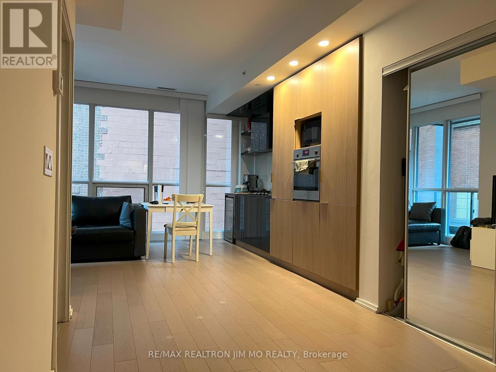 603 - 70 Temperance Street, Toronto, Ontario  M5H 4E8 - Photo 3 - C12944026