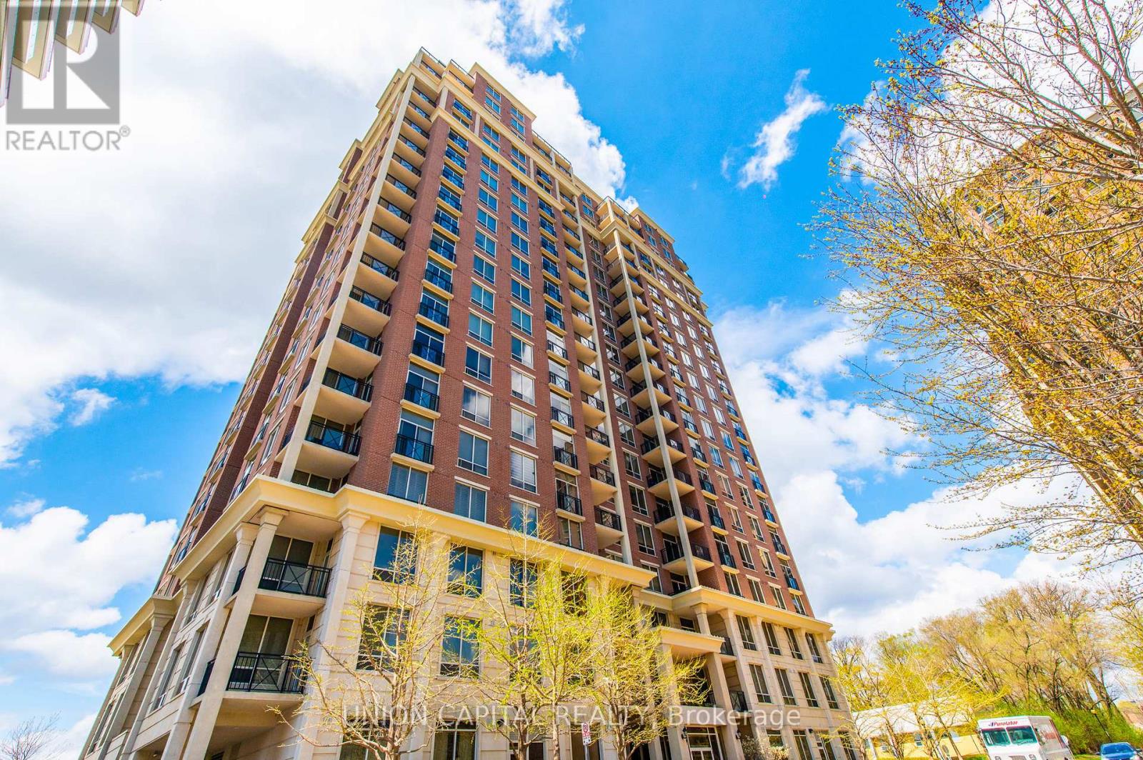 806 - 1101 Leslie Street, Toronto, Ontario  M3C 4G8 - Photo 2 - C12944076