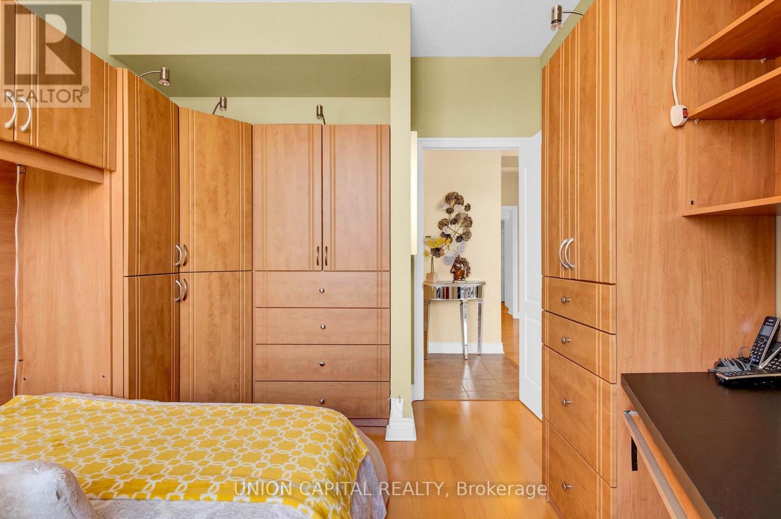 806 - 1101 Leslie Street, Toronto, Ontario  M3C 4G8 - Photo 26 - C12944076