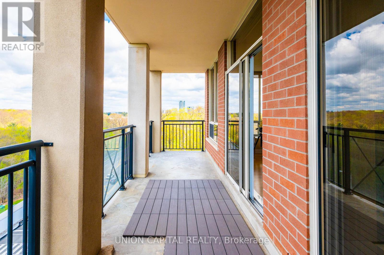 806 - 1101 Leslie Street, Toronto, Ontario  M3C 4G8 - Photo 31 - C12944076