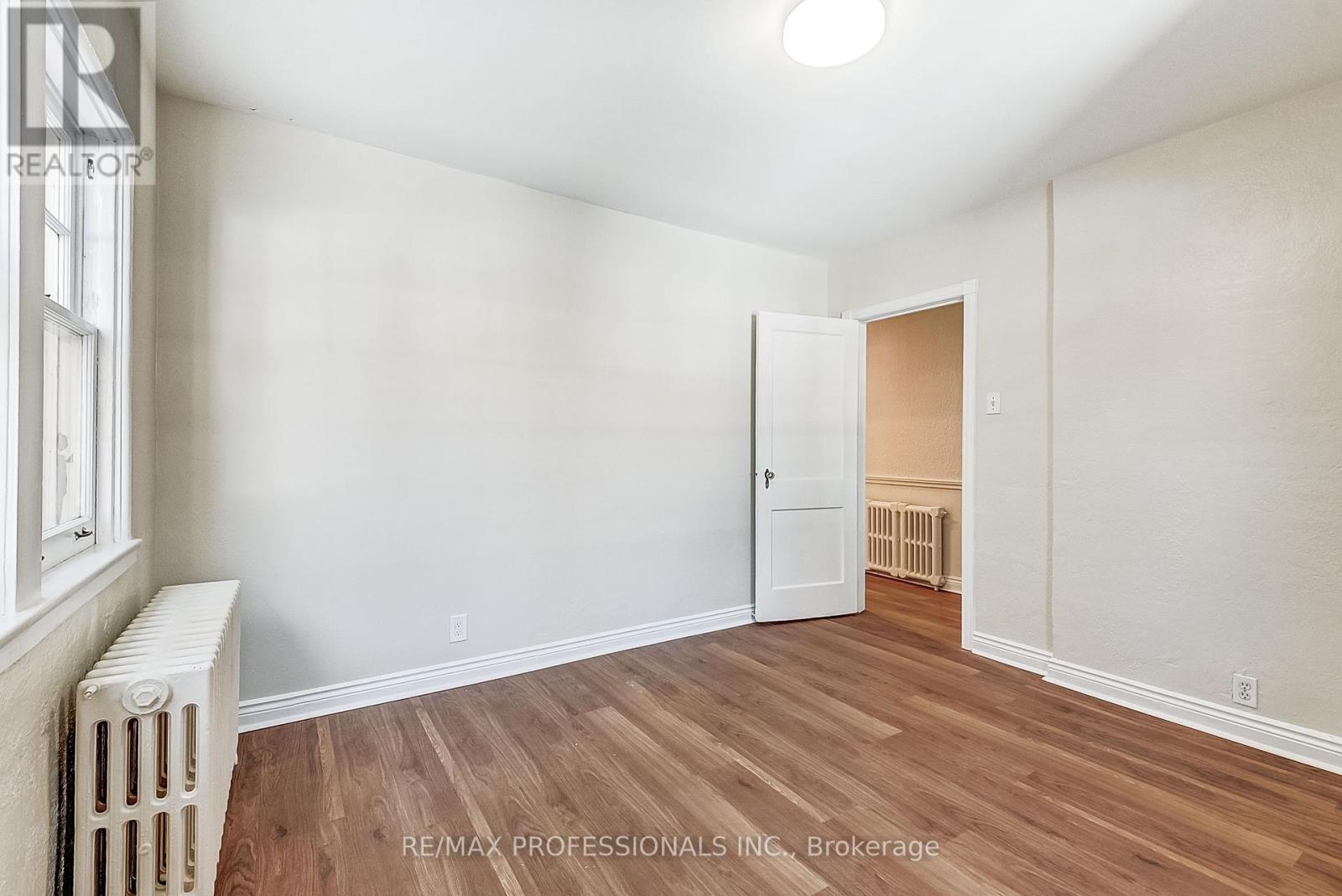 Main - 220 Millwood Road, Toronto, Ontario  M4S 1J7 - Photo 13 - C12944104