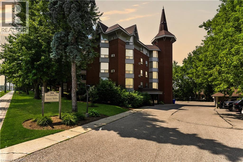 384 Erb Street W Unit# 404, Waterloo, Ontario  N2L 1W6 - Photo 2 - 40816289