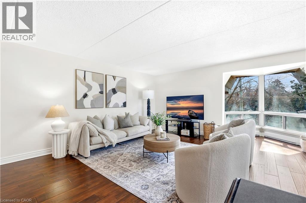 384 Erb Street W Unit# 404, Waterloo, Ontario  N2L 1W6 - Photo 4 - 40816289