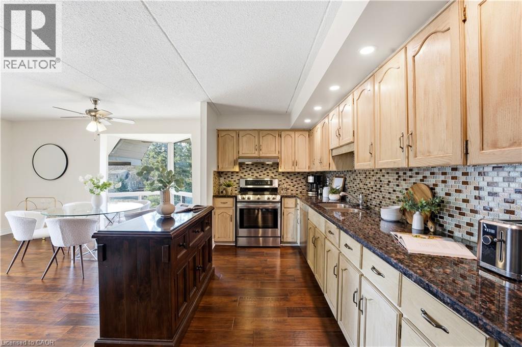 384 Erb Street W Unit# 404, Waterloo, Ontario  N2L 1W6 - Photo 8 - 40816289