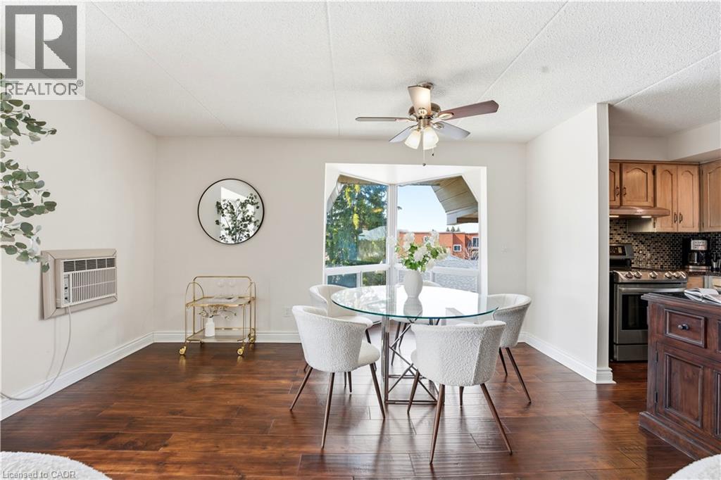 384 Erb Street W Unit# 404, Waterloo, Ontario  N2L 1W6 - Photo 9 - 40816289