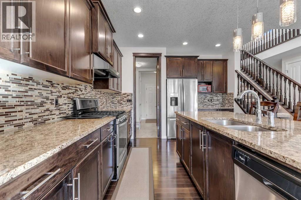 63 Panton View NW, Calgary, Alberta  T3K 0W2 - Photo 8 - A2268965