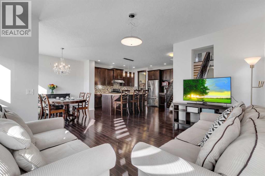 63 Panton View NW, Calgary, Alberta  T3K 0W2 - Photo 12 - A2268965