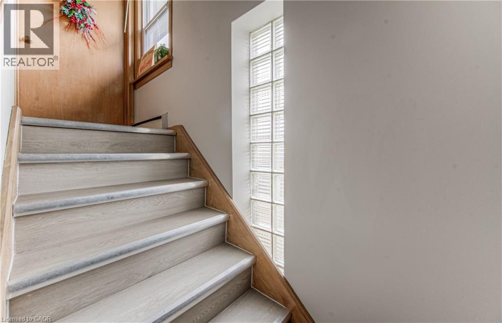 218 Margaret Avenue, Kitchener, Ontario  N2H 4J2 - Photo 15 - 40814381