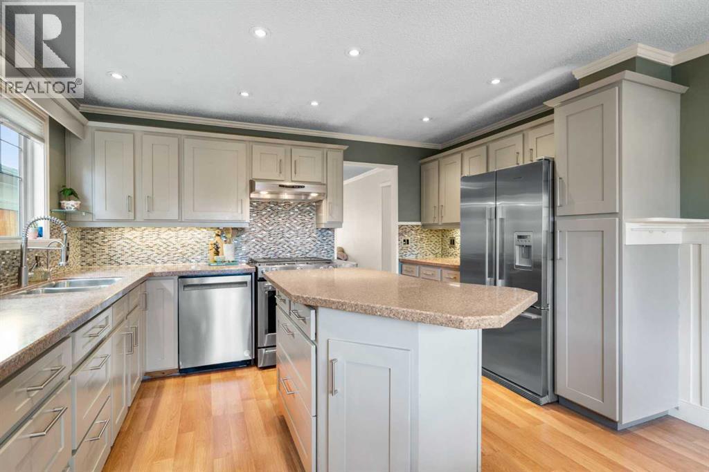 104 Midland Crescent SE, Calgary, Alberta  T2X 1P4 - Photo 13 - A2296928