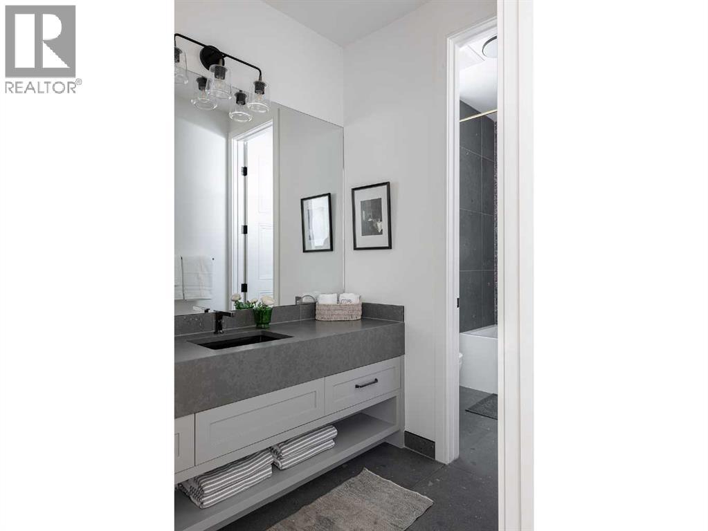 2028 41 Avenue SW, Calgary, Alberta  T2T 2M1 - Photo 34 - A2298014