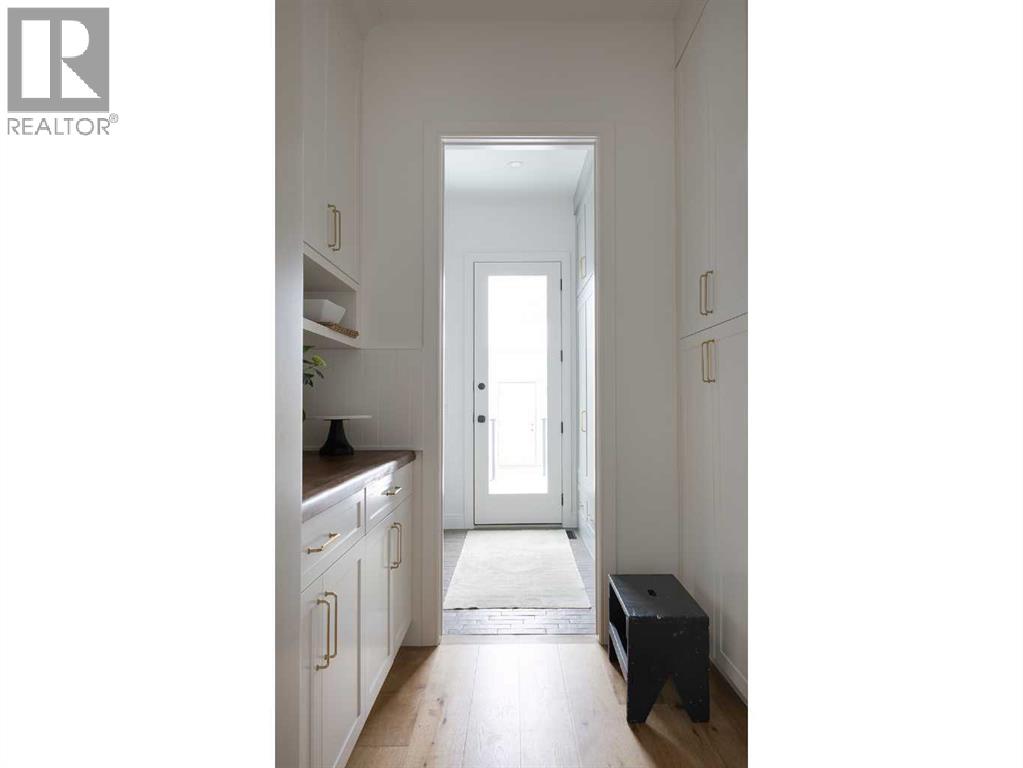 2028 41 Avenue SW, Calgary, Alberta  T2T 2M1 - Photo 14 - A2298014