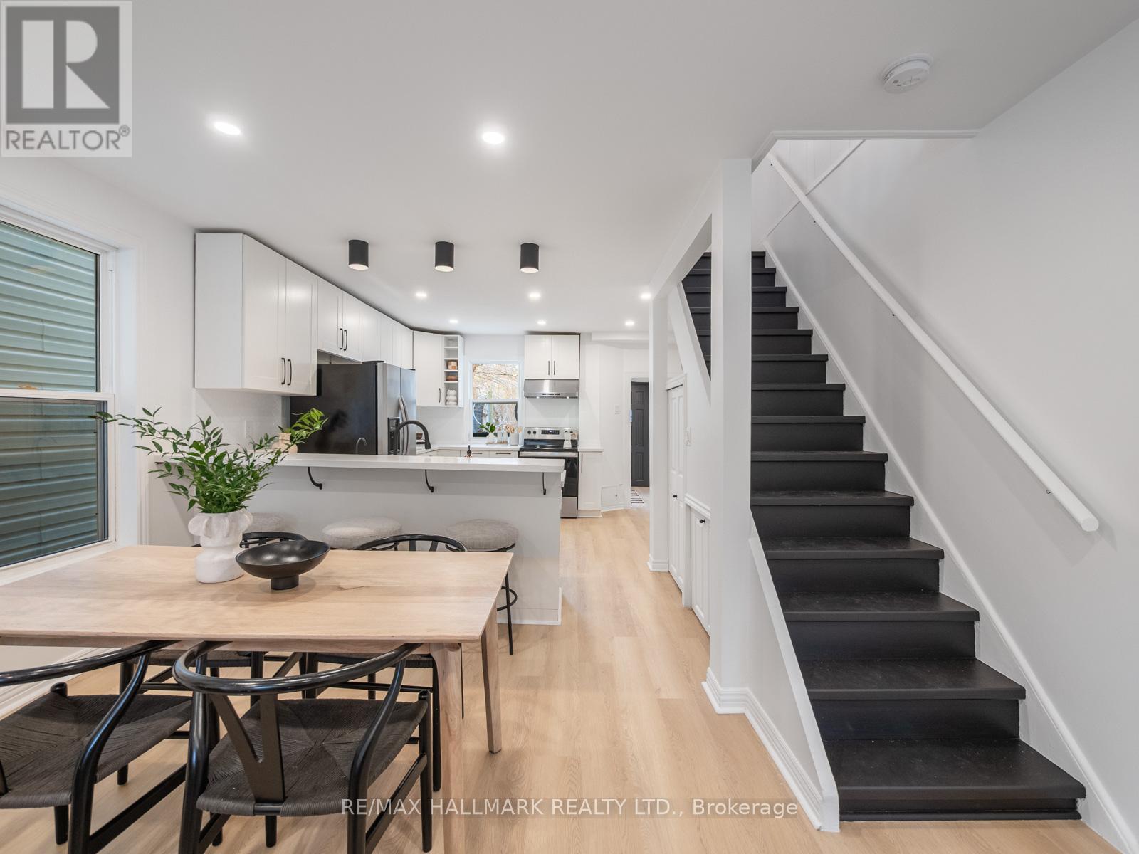 3 Woodville Avenue, Toronto, Ontario  M4K 2J5 - Photo 22 - E12943842