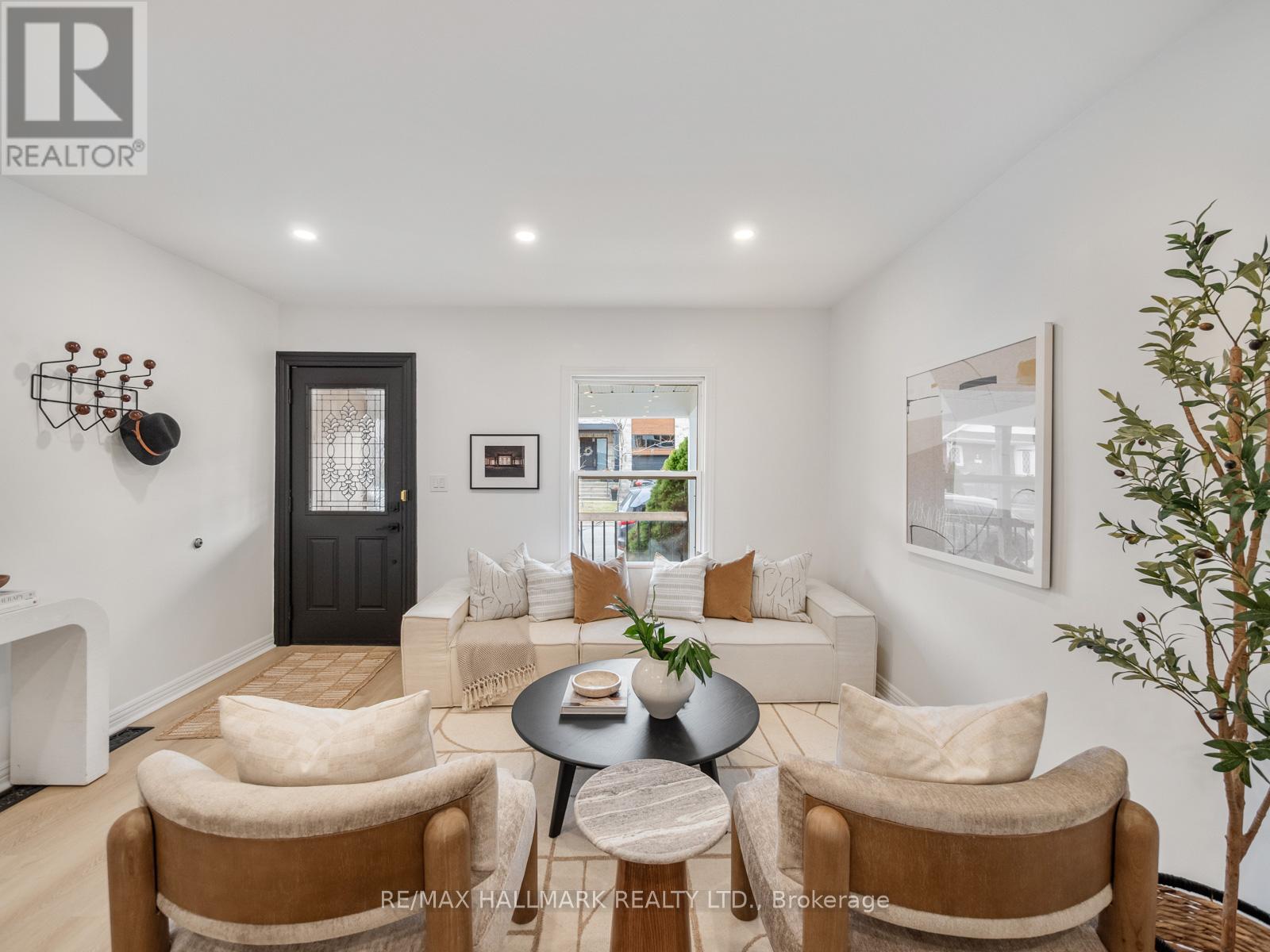 3 Woodville Avenue, Toronto, Ontario  M4K 2J5 - Photo 7 - E12943842