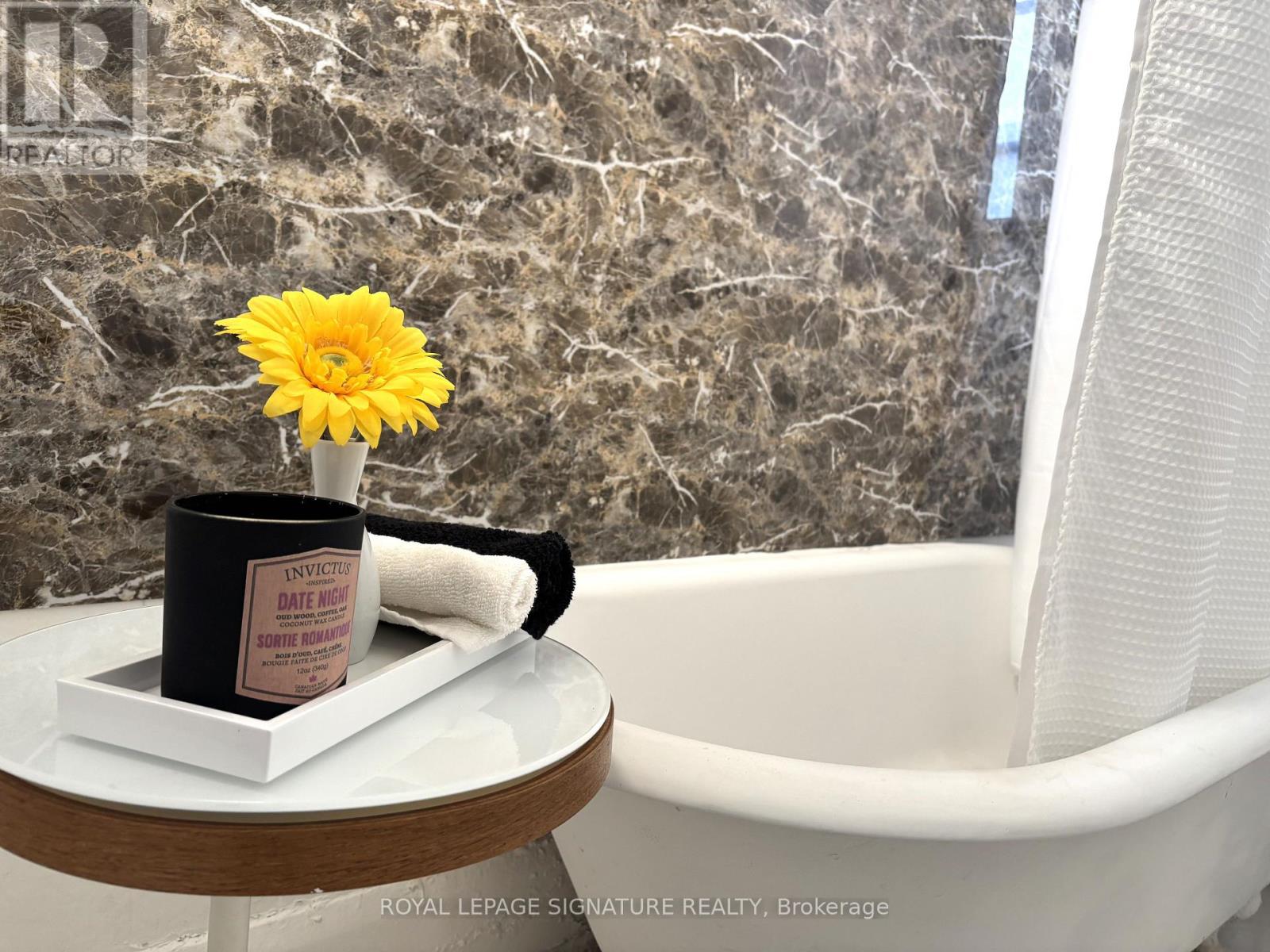 1 - 1 Hamilton Street, Toronto, Ontario  M4M 2C4 - Photo 3 - E12943922