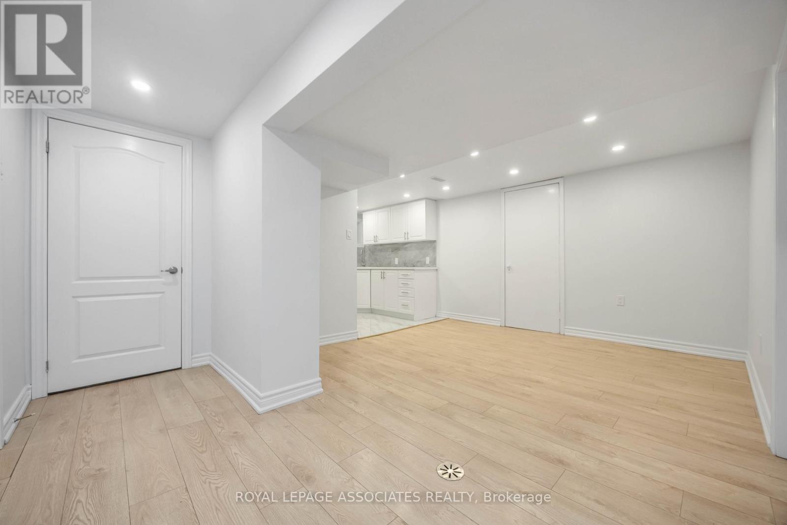 Bsmt - 90 Bellamy Road S, Toronto, Ontario  M1M 3P7 - Photo 9 - E12943996