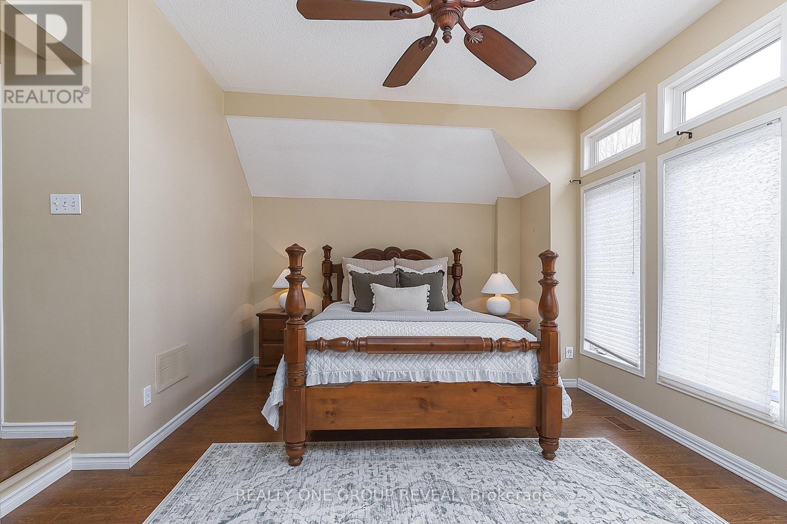 37 Wetherburn Drive, Whitby, Ontario  L1P 1M7 - Photo 22 - E12944108