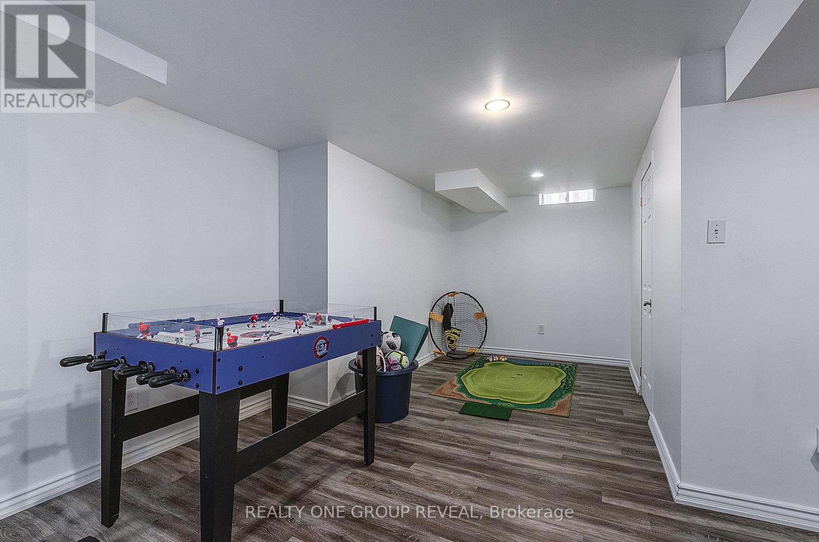 37 Wetherburn Drive, Whitby, Ontario  L1P 1M7 - Photo 36 - E12944108