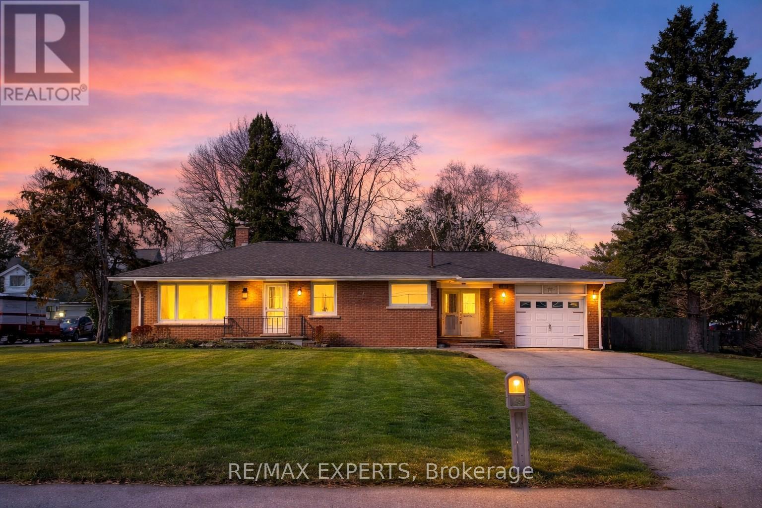 2088 KILLARNEY BEACH ROAD, Innisfil, Ontario