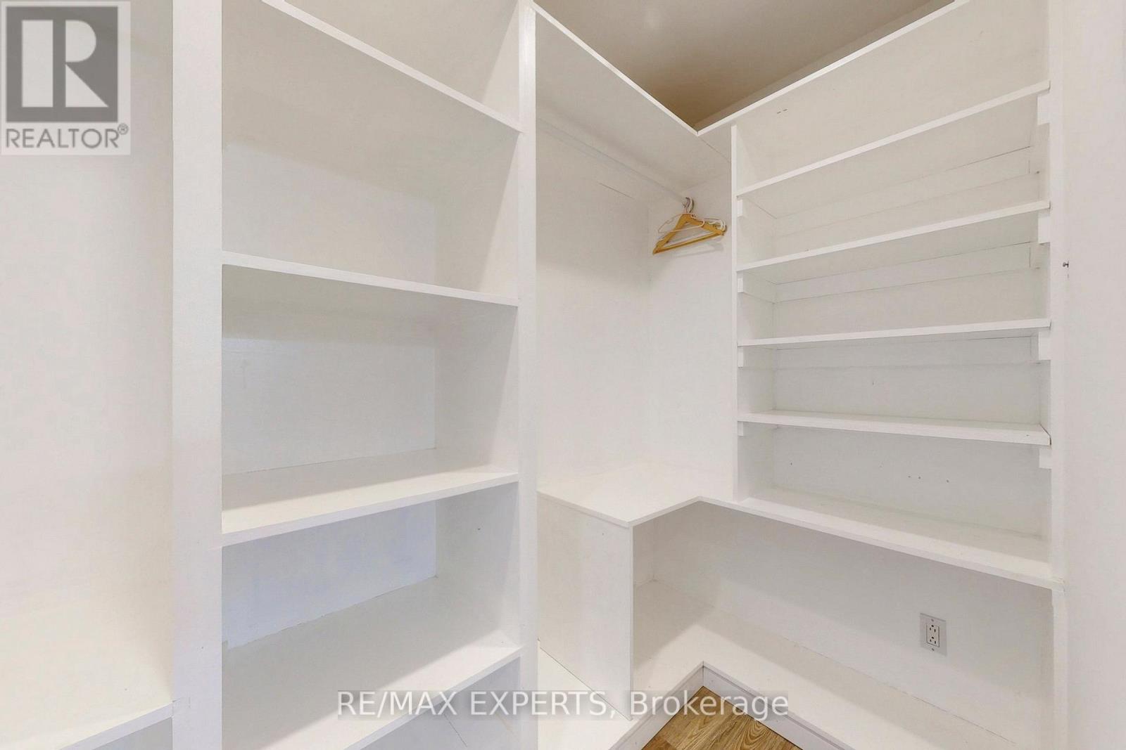 2088 Killarney Beach Road, Innisfil, Ontario  L0L 1W0 - Photo 18 - N12943904