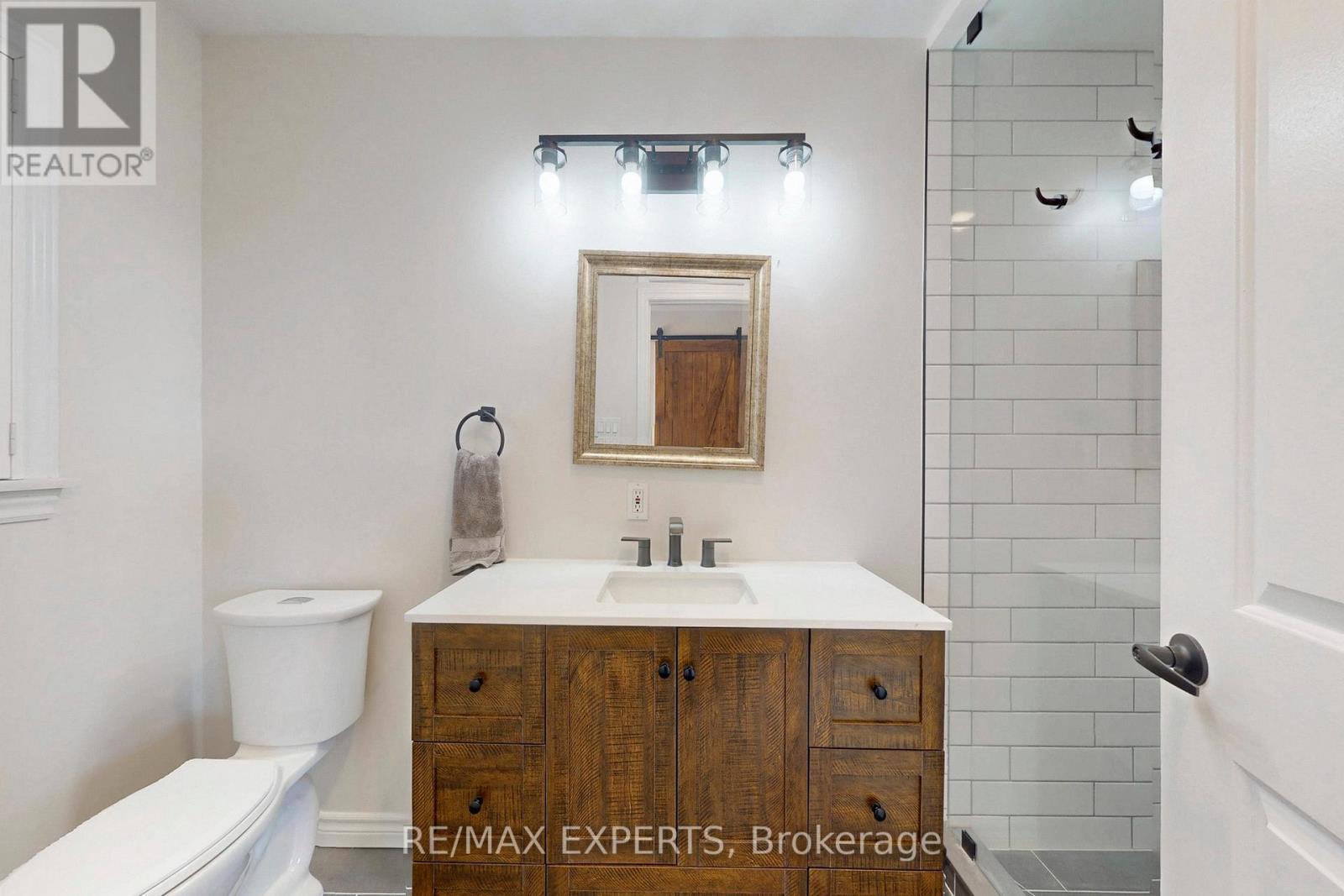 2088 Killarney Beach Road, Innisfil, Ontario  L0L 1W0 - Photo 19 - N12943904