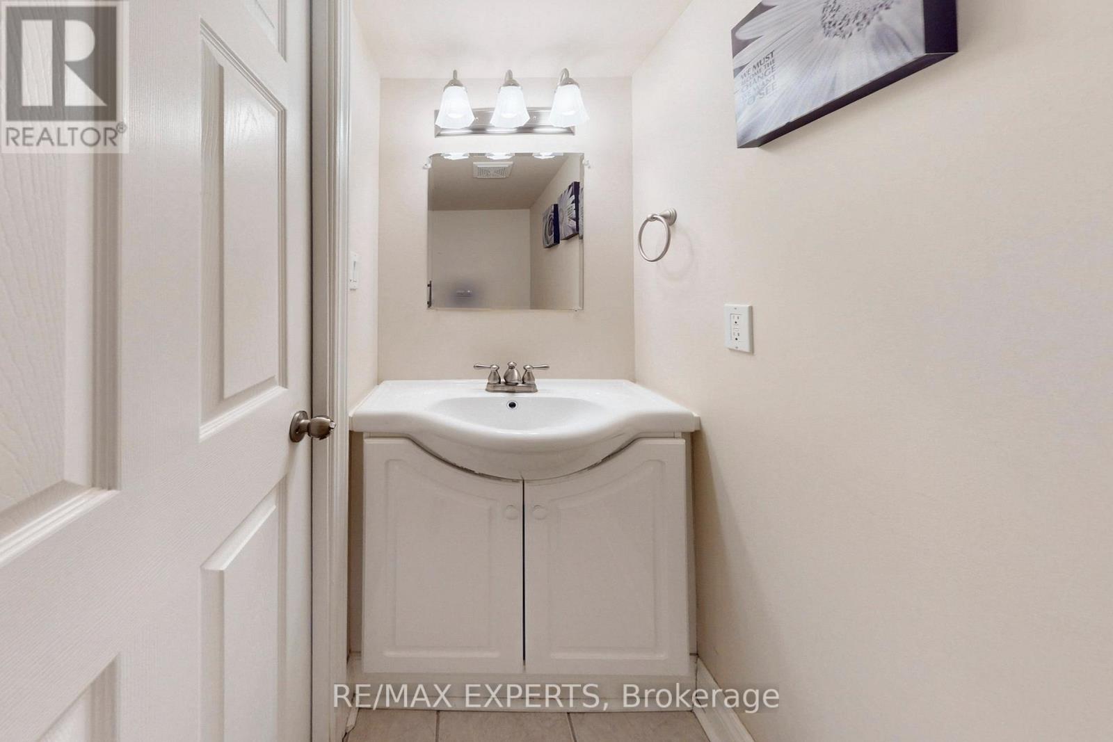 2088 Killarney Beach Road, Innisfil, Ontario  L0L 1W0 - Photo 37 - N12943904