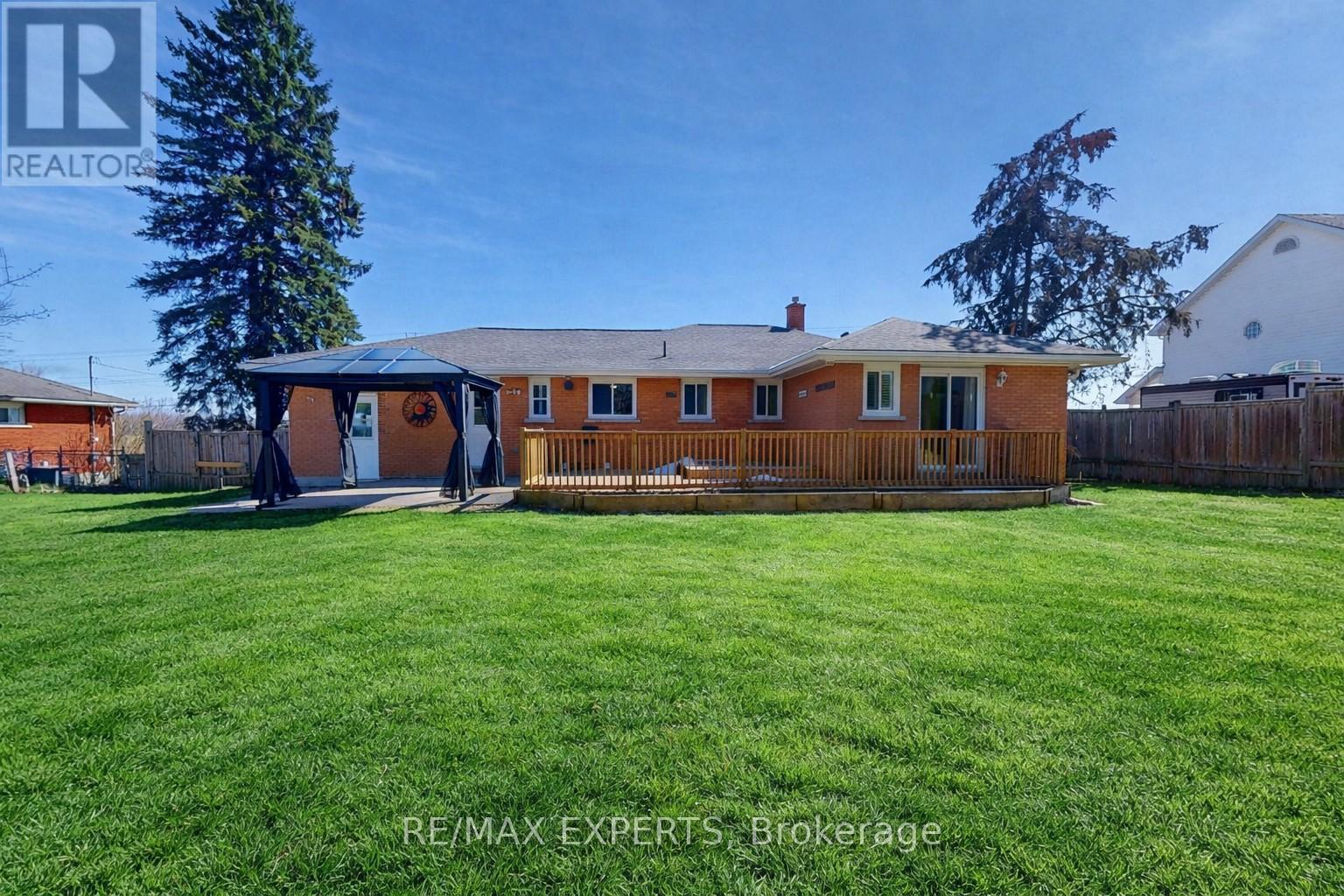 2088 Killarney Beach Road, Innisfil, Ontario  L0L 1W0 - Photo 39 - N12943904