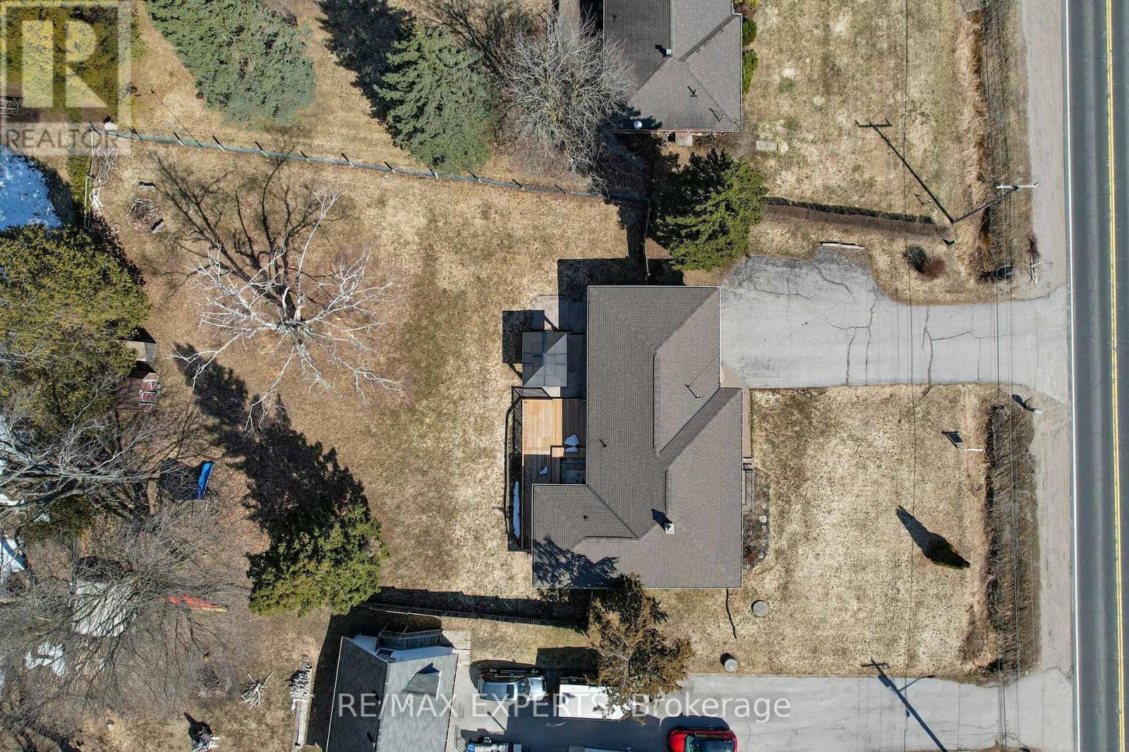 2088 Killarney Beach Road, Innisfil, Ontario  L0L 1W0 - Photo 46 - N12943904