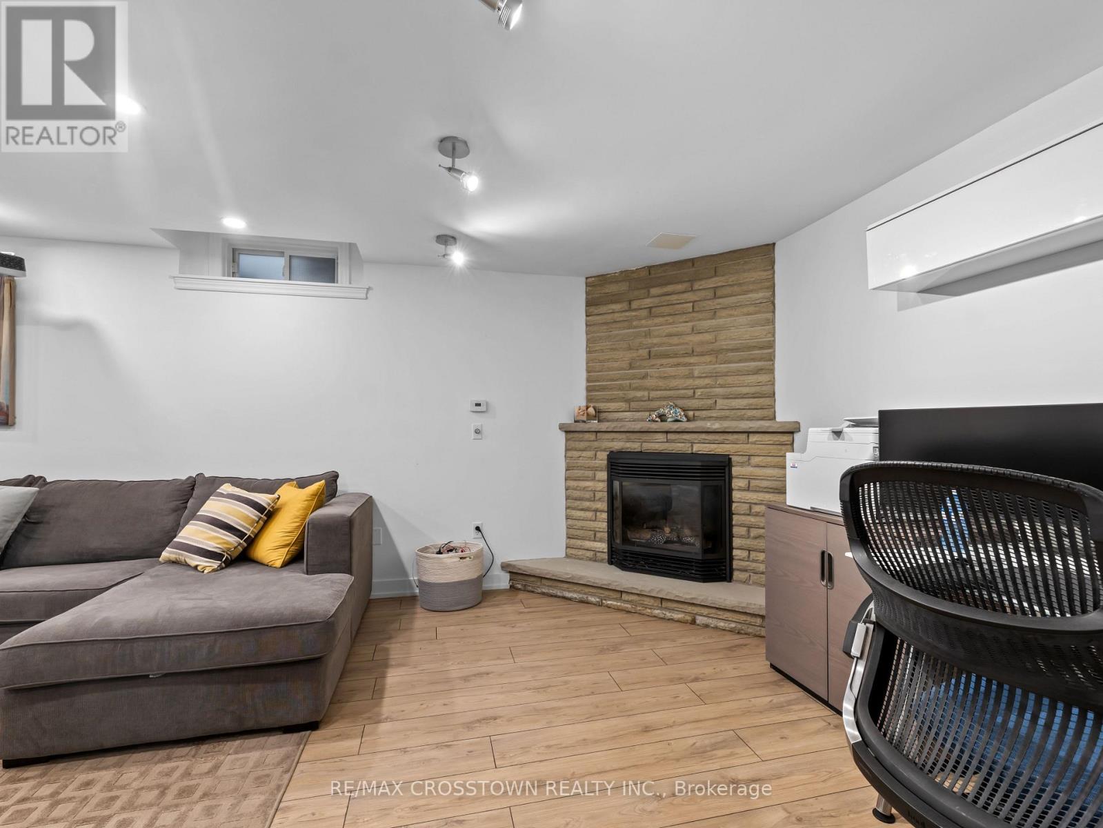 109 Golden Gate Circle, Vaughan, Ontario  L4H 1N6 - Photo 19 - N12943930