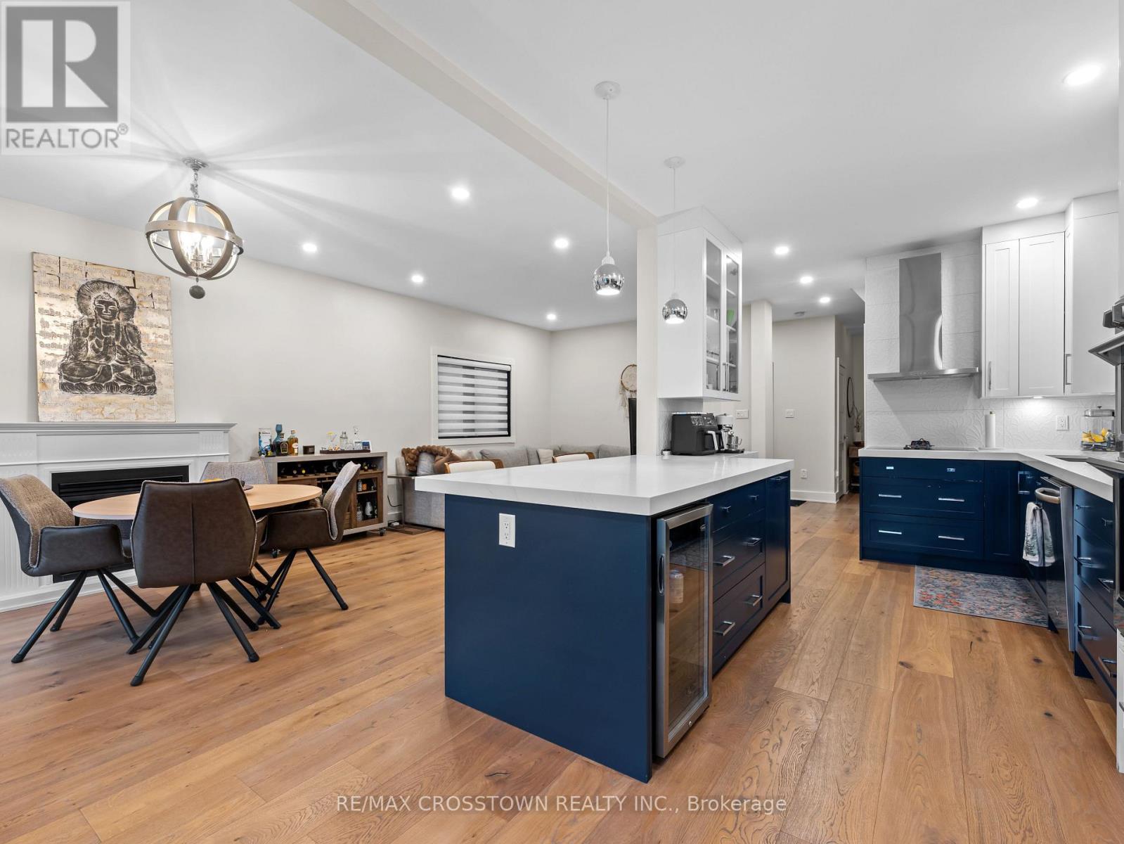 109 Golden Gate Circle, Vaughan, Ontario  L4H 1N6 - Photo 6 - N12943930