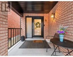 109 GOLDEN GATE CIRCLE, Vaughan, Ontario