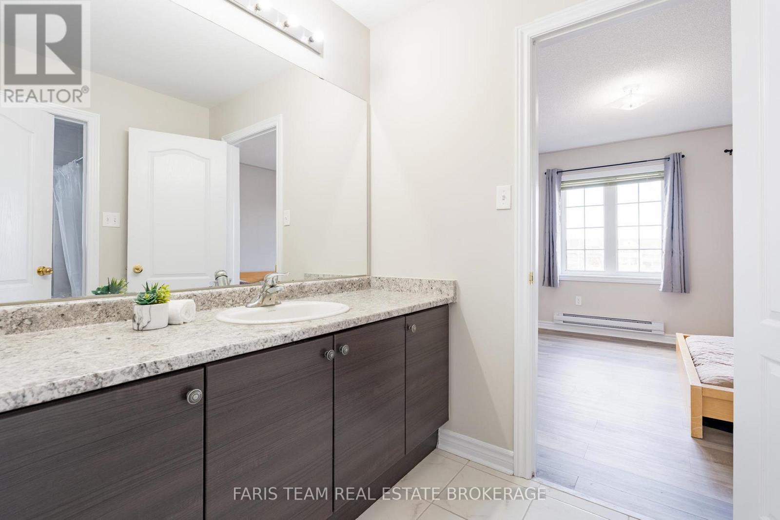 111 Latimer Avenue, Essa, Ontario  L3W 0N1 - Photo 28 - N12943946