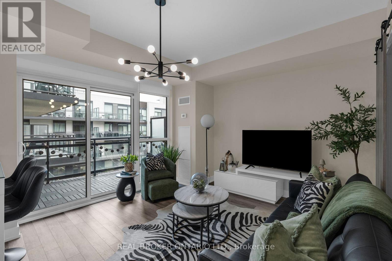 A303 - 241 Sea Ray Avenue, Innisfil, Ontario  L9S 2P7 - Photo 9 - N12943948