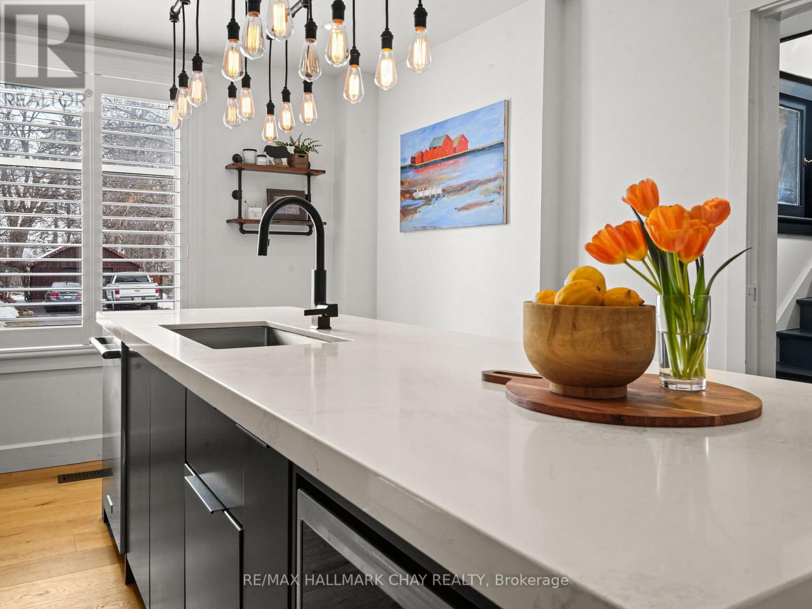 80 Church Street S, New Tecumseth, Ontario  L9R 1E4 - Photo 7 - N12943998