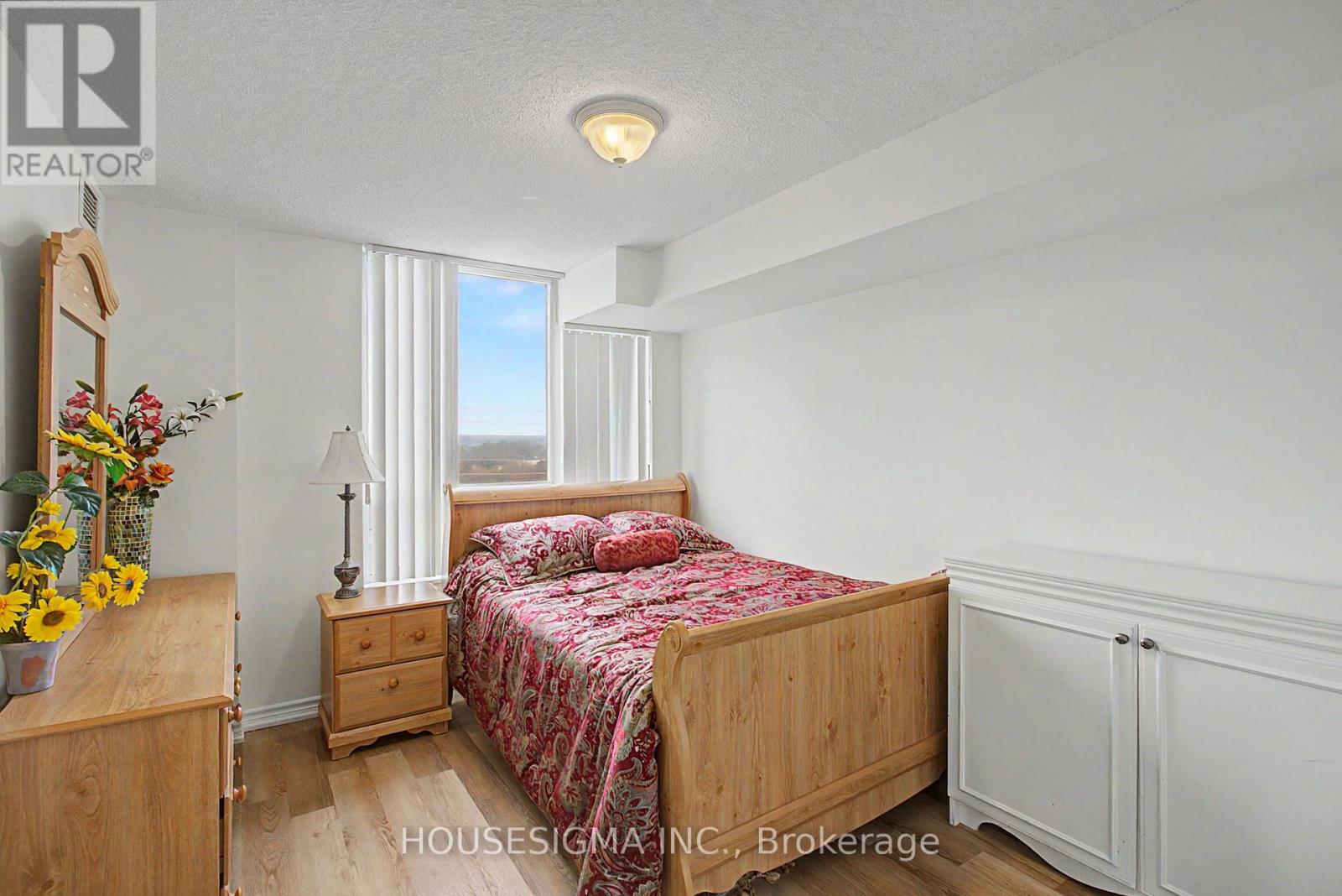 711 - 9 Northern Hts Drive, Richmond Hill, Ontario  L4B 4M5 - Photo 11 - N12944074