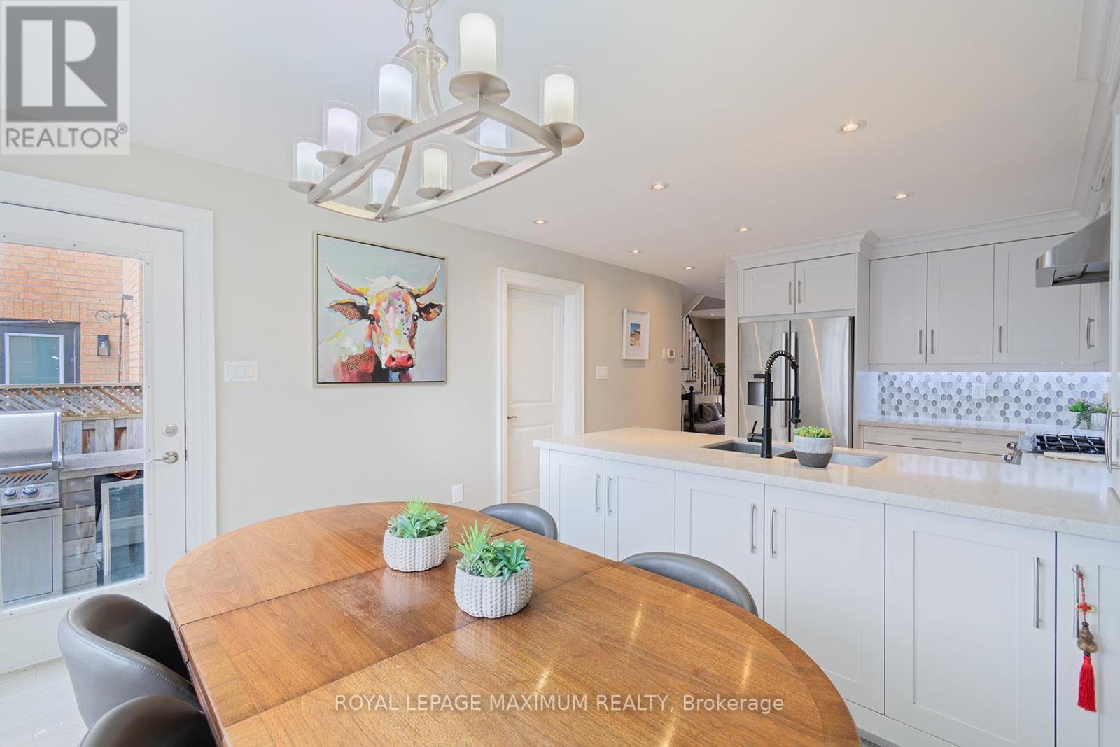 33 La Neve Avenue, Vaughan, Ontario  L4H 1M4 - Photo 15 - N12944082