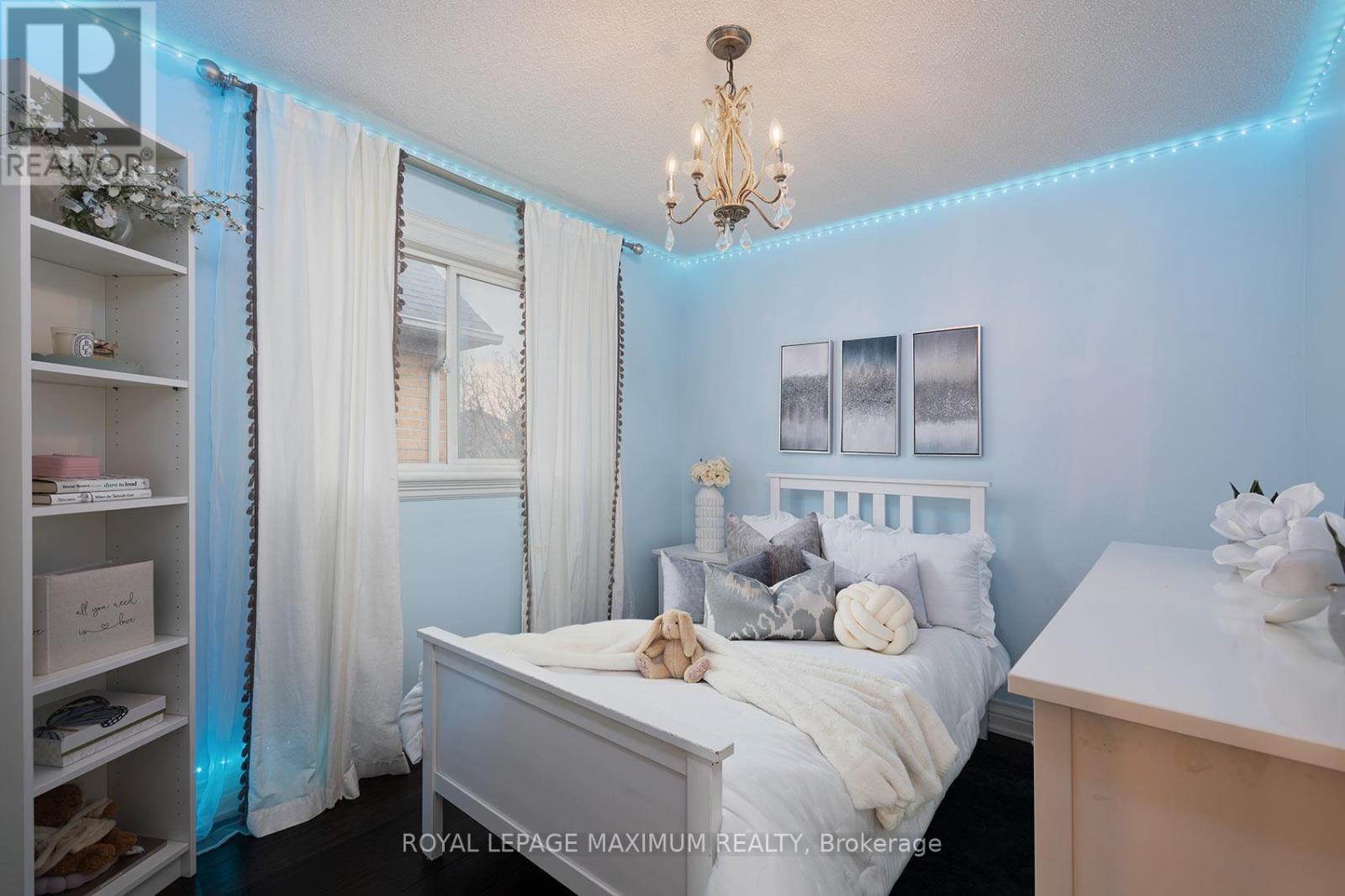 33 La Neve Avenue, Vaughan, Ontario  L4H 1M4 - Photo 28 - N12944082