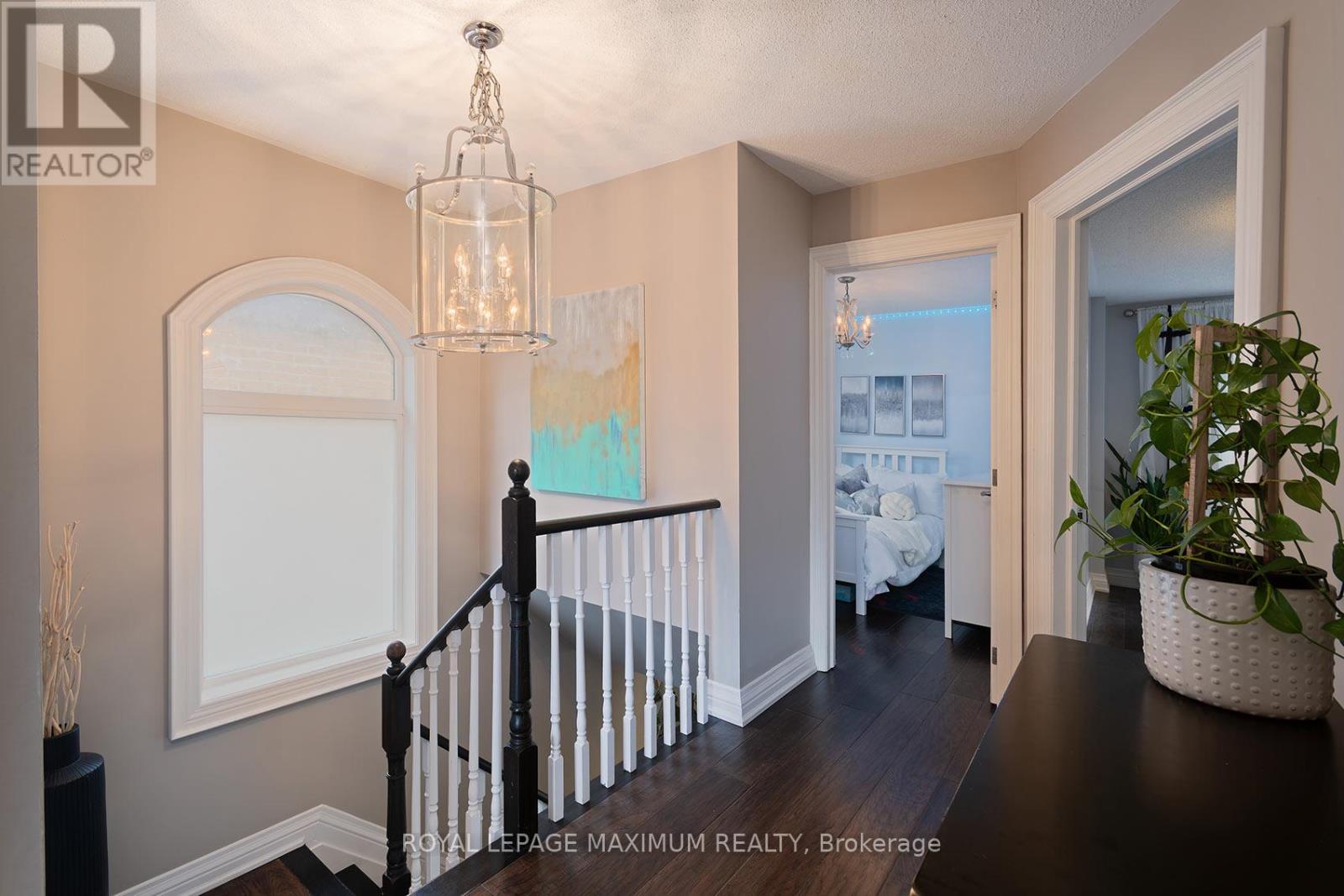 33 La Neve Avenue, Vaughan, Ontario  L4H 1M4 - Photo 31 - N12944082