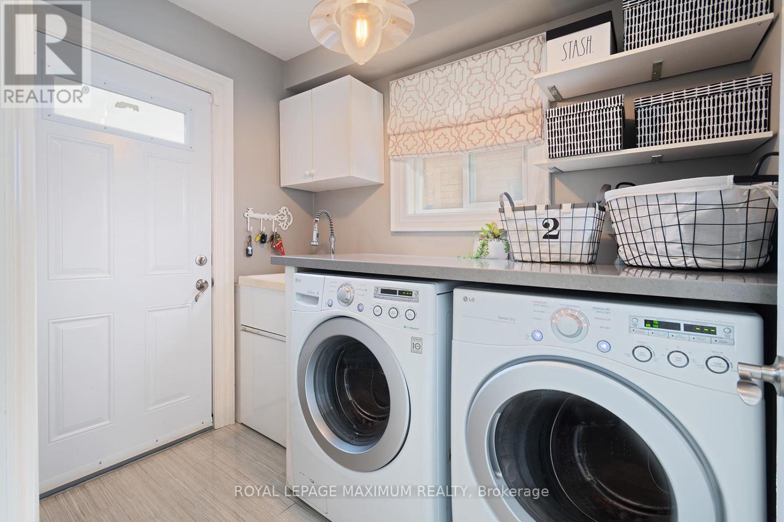 33 La Neve Avenue, Vaughan, Ontario  L4H 1M4 - Photo 38 - N12944082