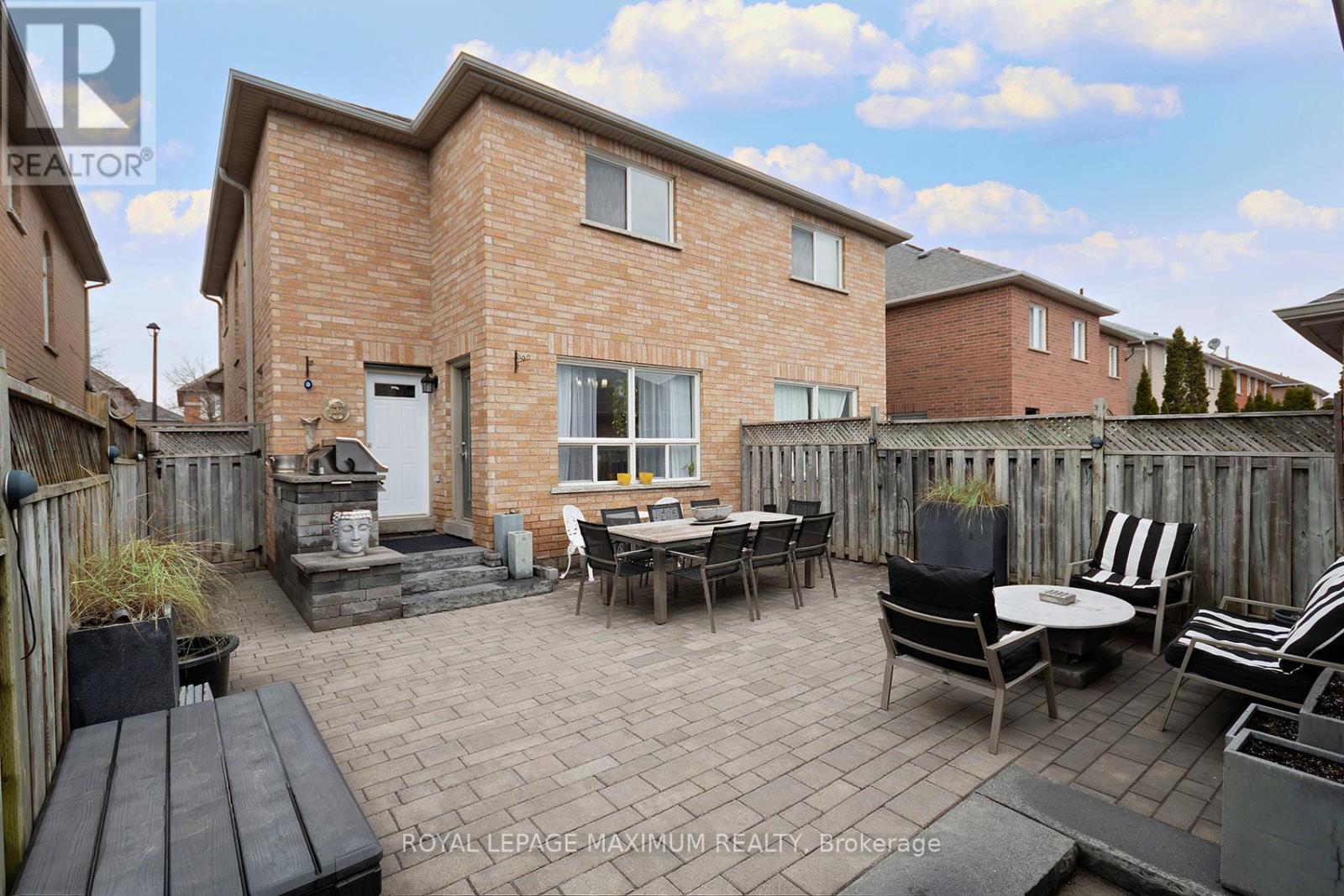 33 La Neve Avenue, Vaughan, Ontario  L4H 1M4 - Photo 39 - N12944082