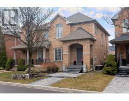 33 LA NEVE AVENUE, Vaughan, Ontario